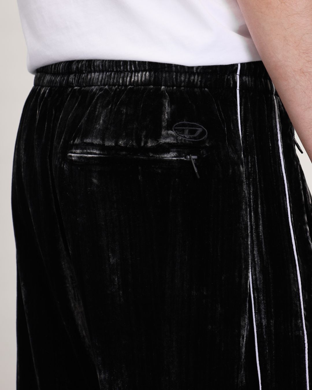 Купить Брюки DIESEL