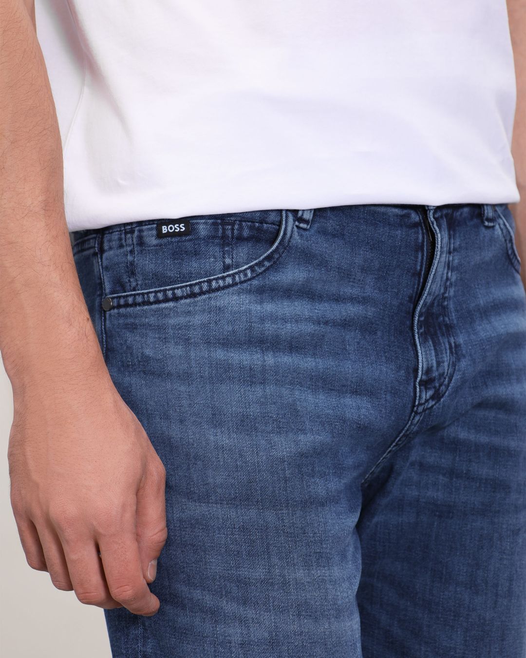 Купить Джинсы HUGO BOSS