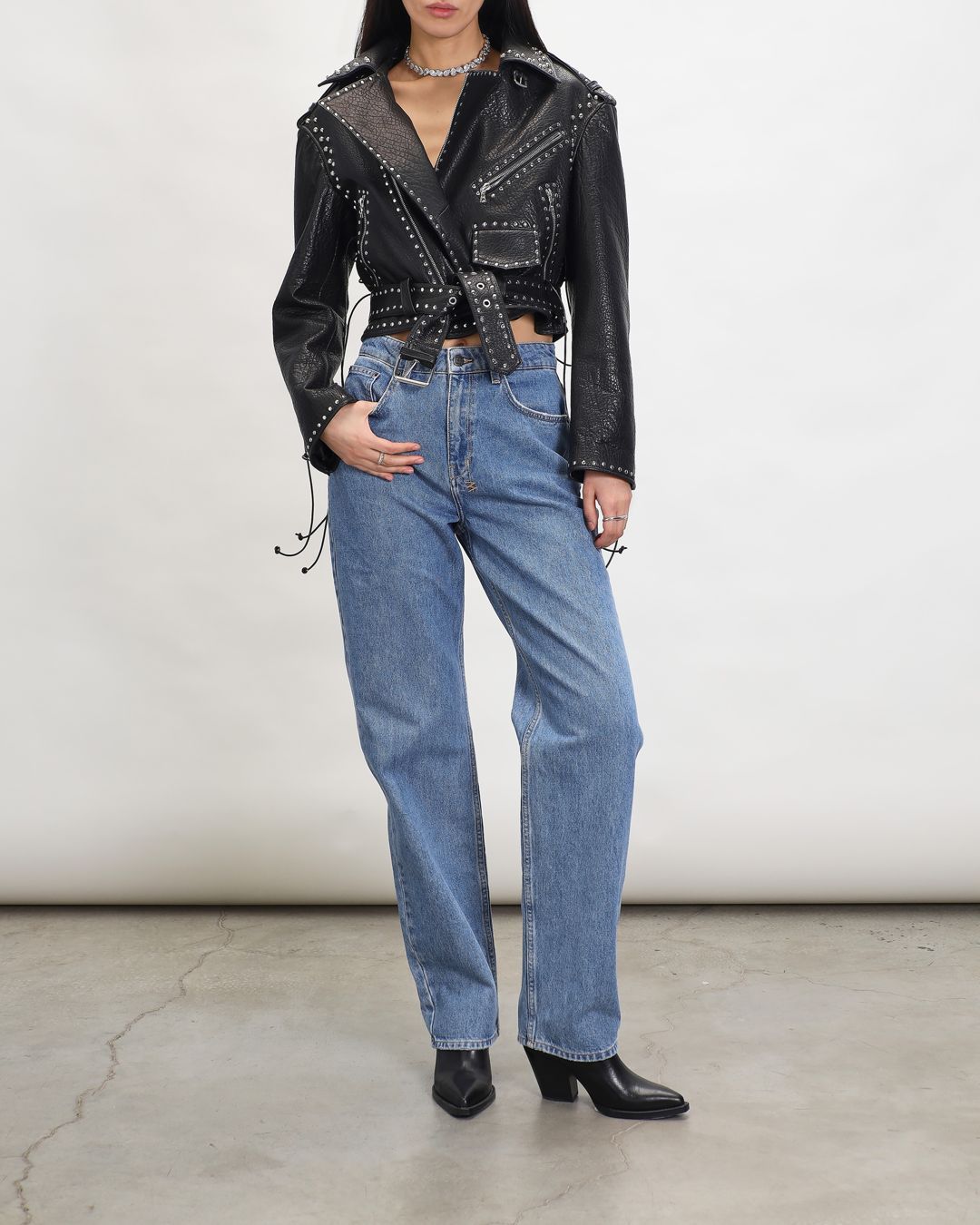 Купить Джинсы KSUBI