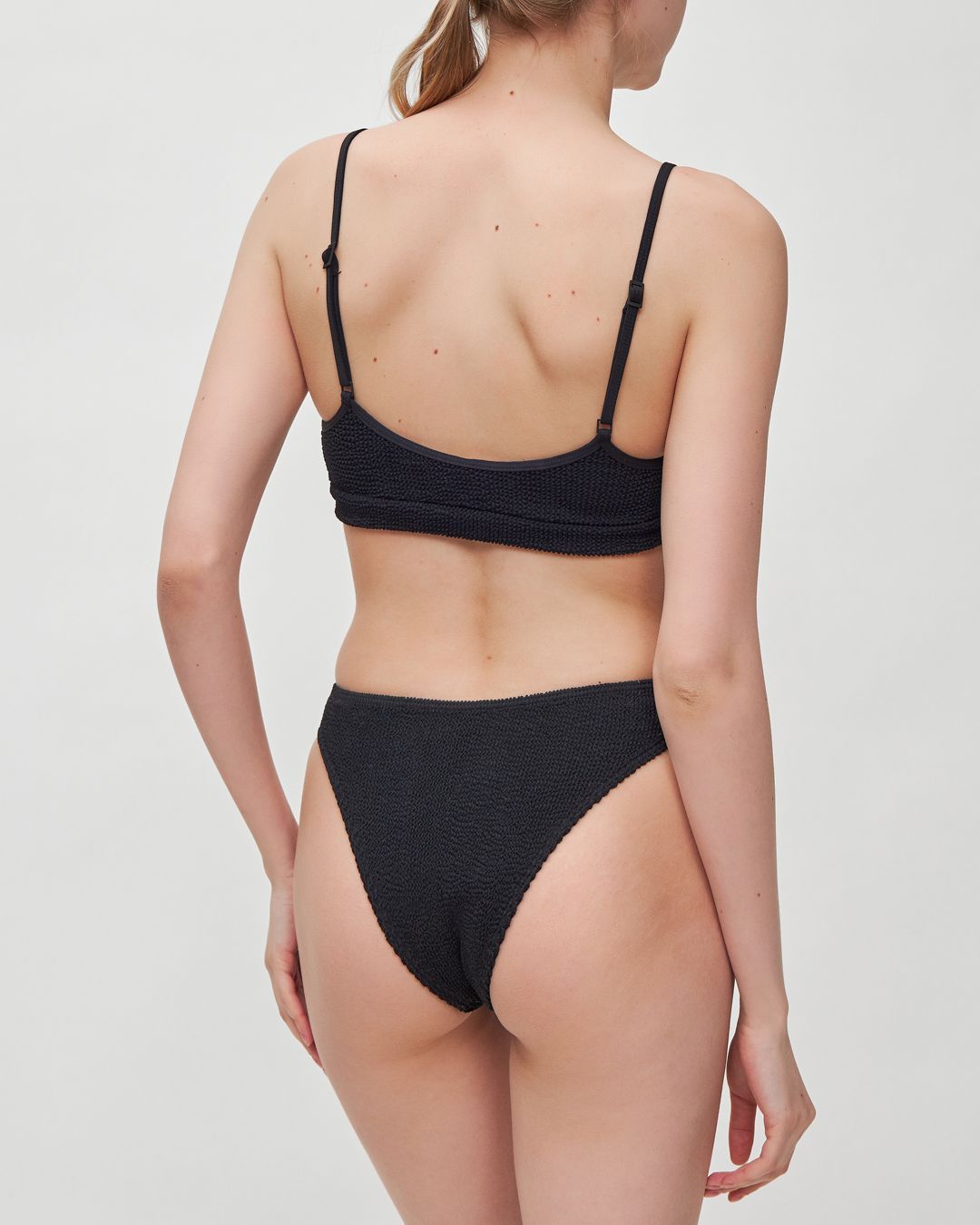 Купить Купальный топ BOND-EYE