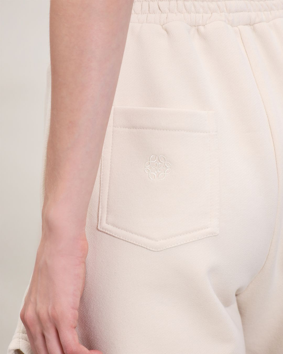 Купить Шорты DAILY REMINDER