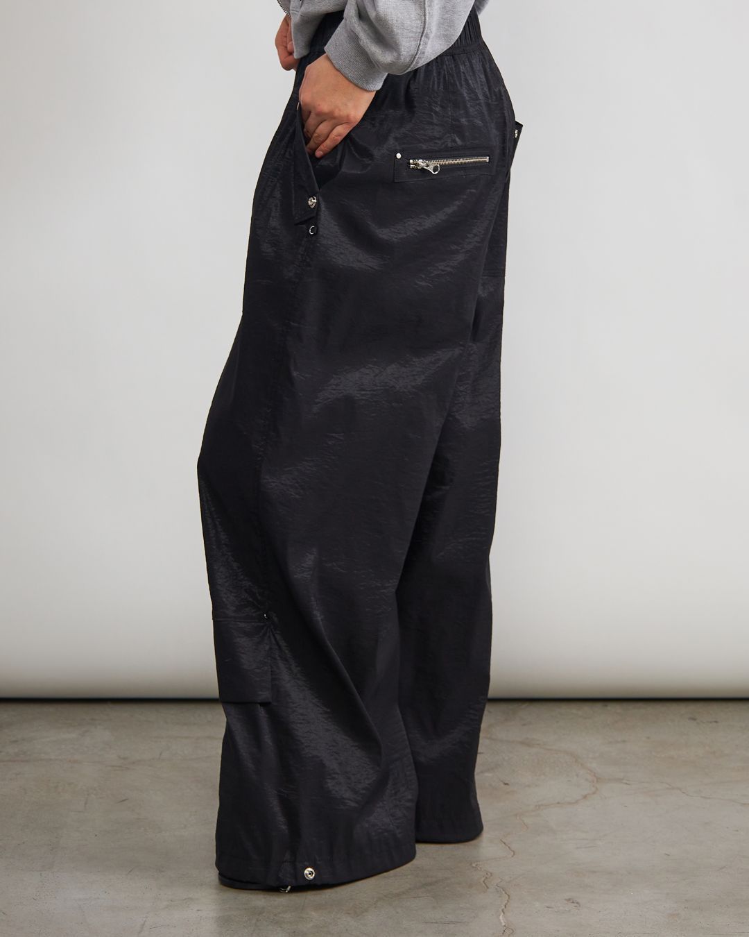 Купить Брюки LOW CLASSIC