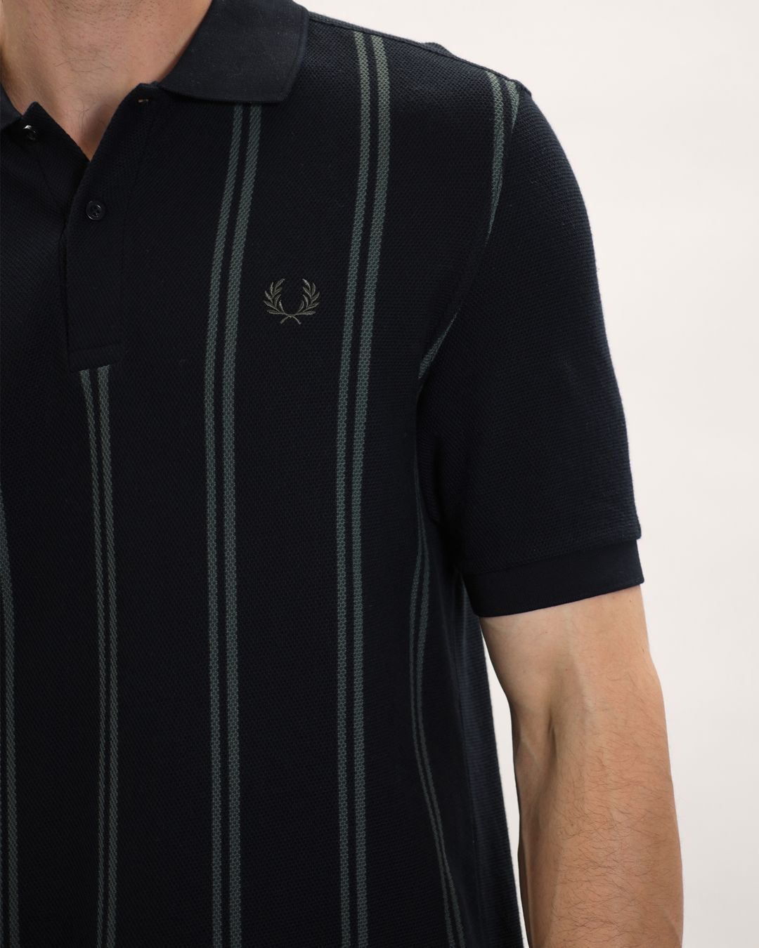 Купить Футболка FRED PERRY