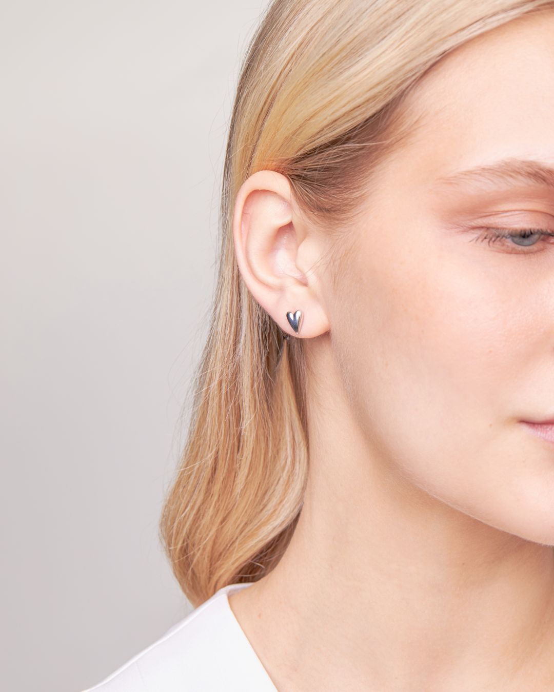 Купить Моносерьга AVGVST