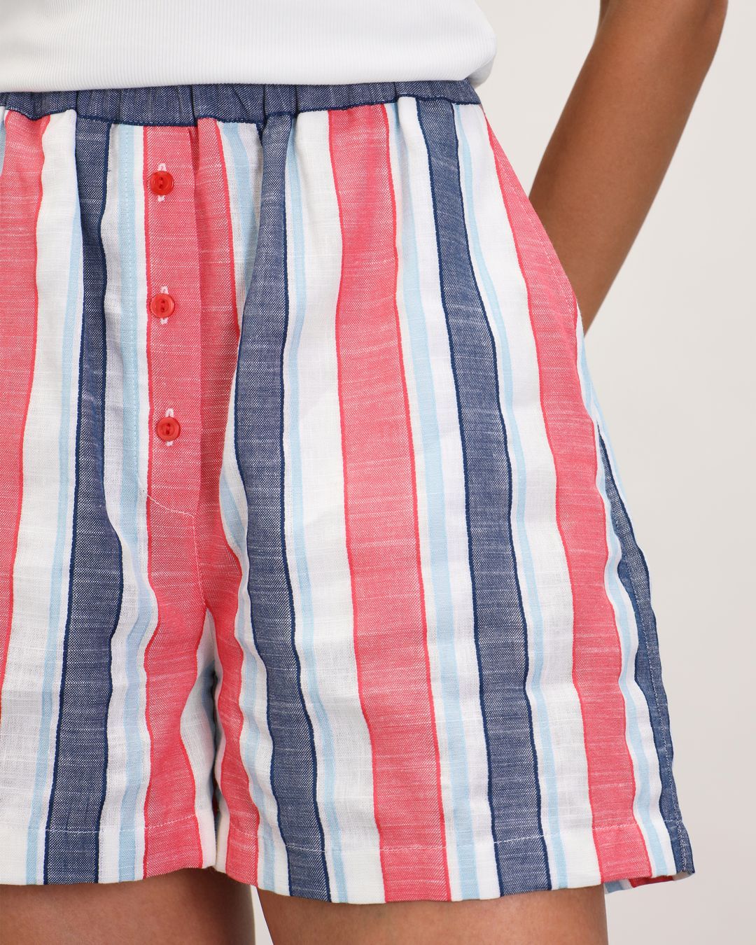 Купить Шорты PERVERT