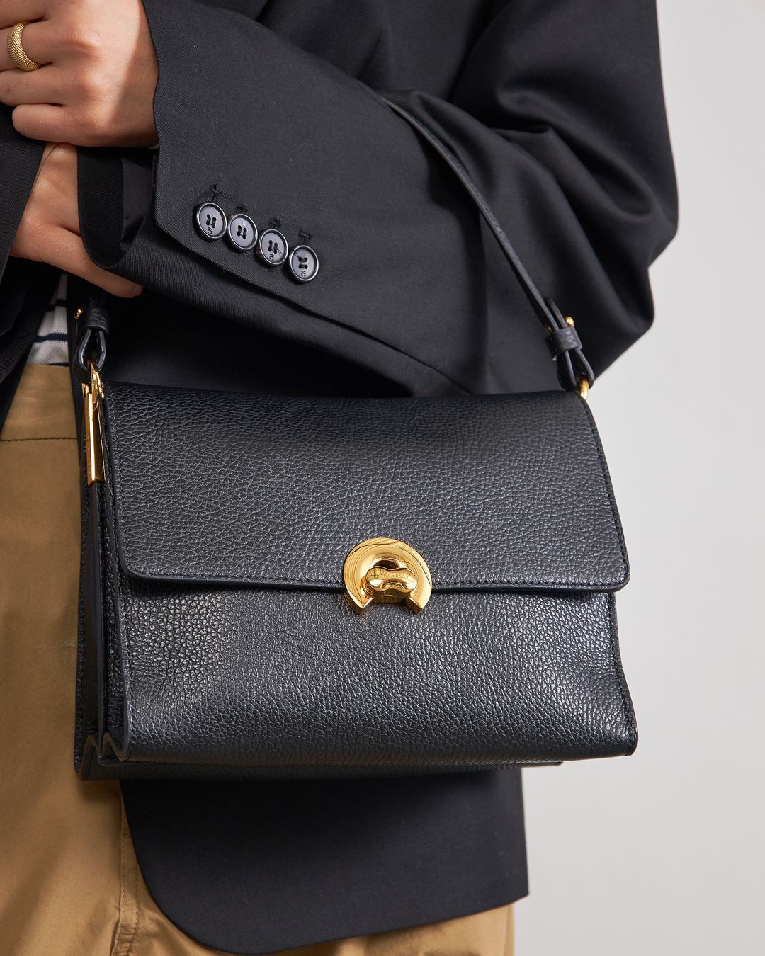 Купить Сумка COCCINELLE