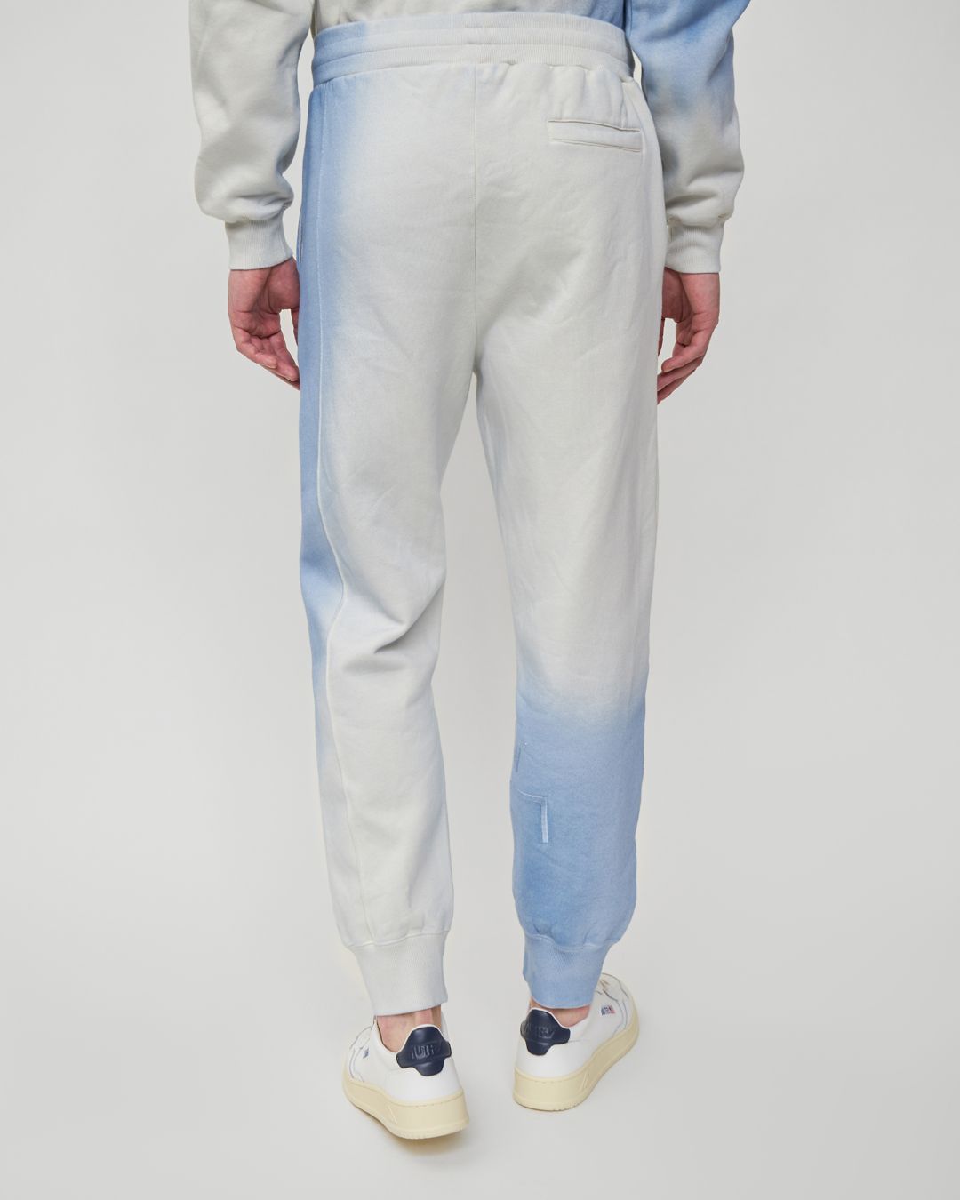 Купить Брюки A COLD WALL