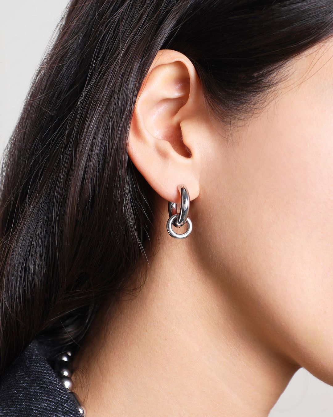 Купить Серьги OMUT