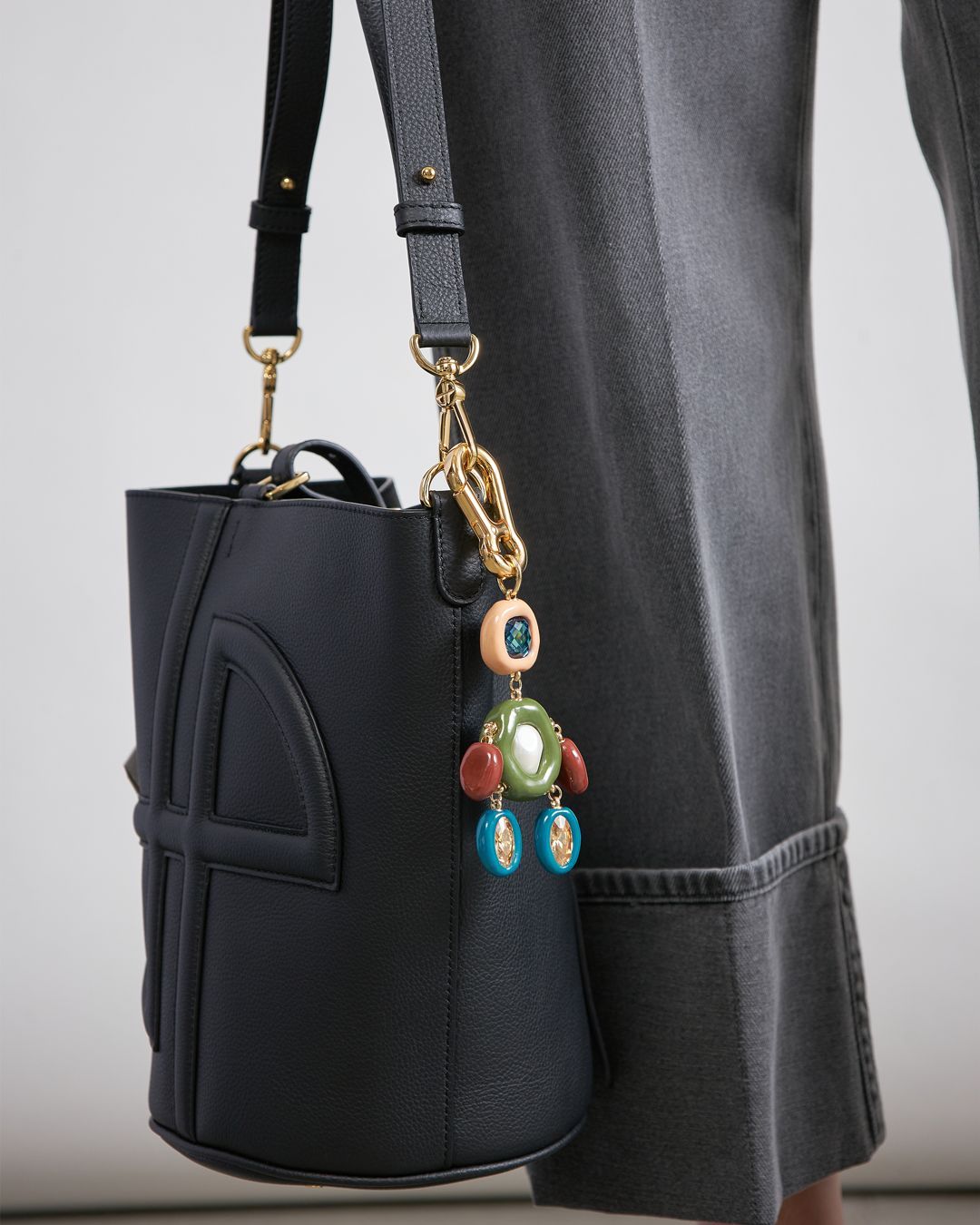 Купить Брелок LILI ARCHIVE