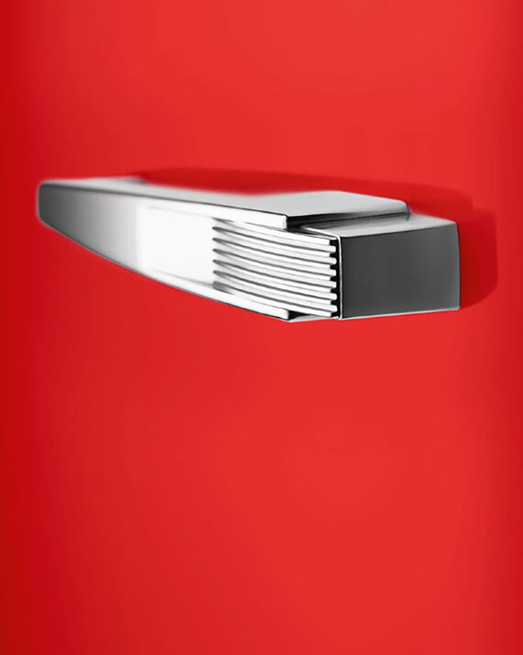 Купить Отдельностоящий однодверный холодильник SMEG