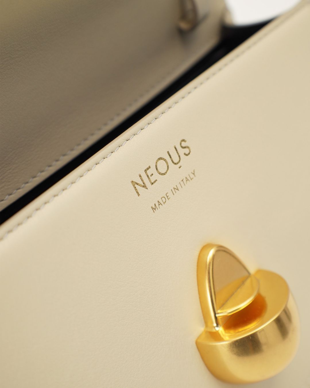 Купить Сумка NEOUS