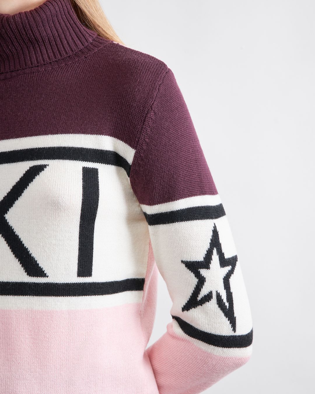 Купить Свитер PERFECT MOMENT