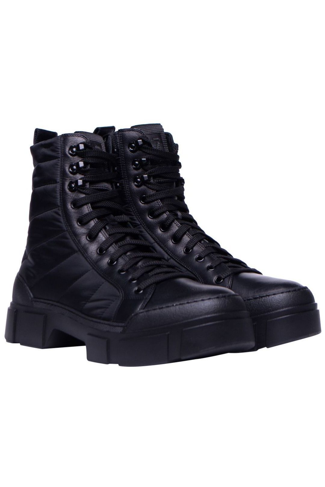 Купить Кроссовки VIC MATIE