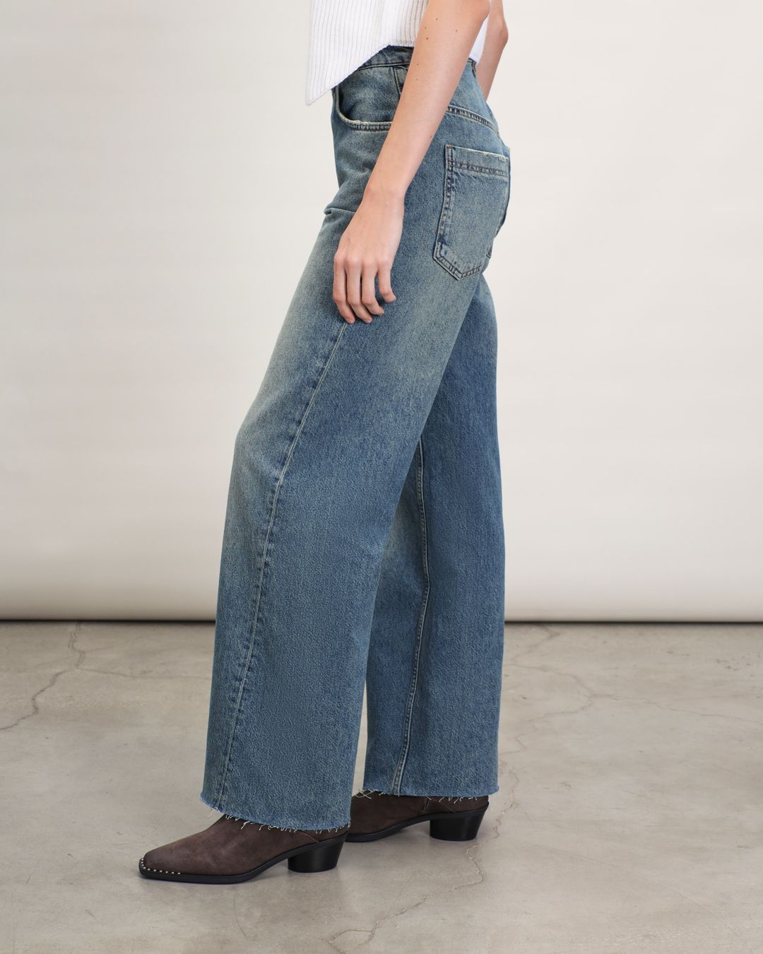 Купить Джинсы LESYANEBO