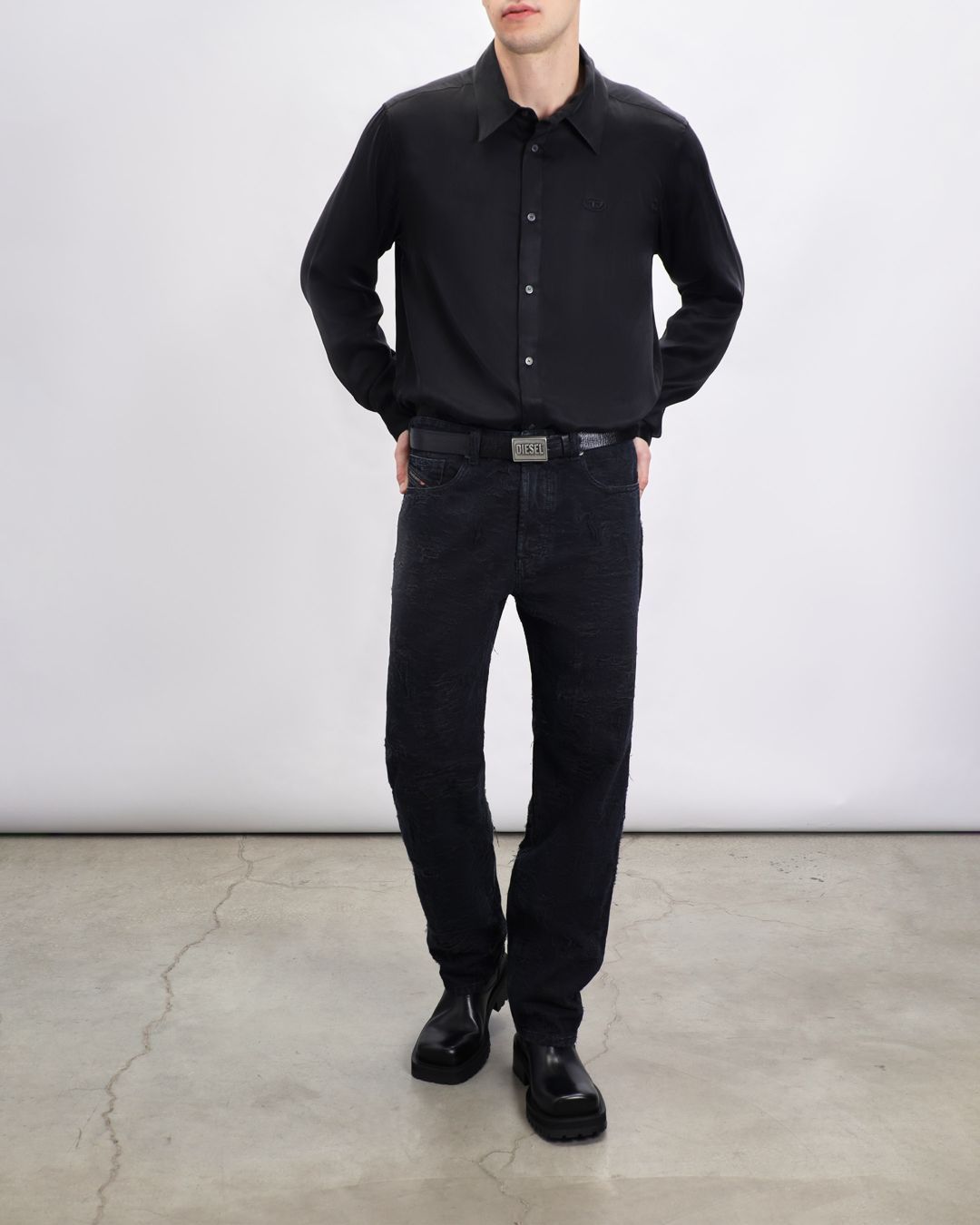 Купить Джинсы DIESEL