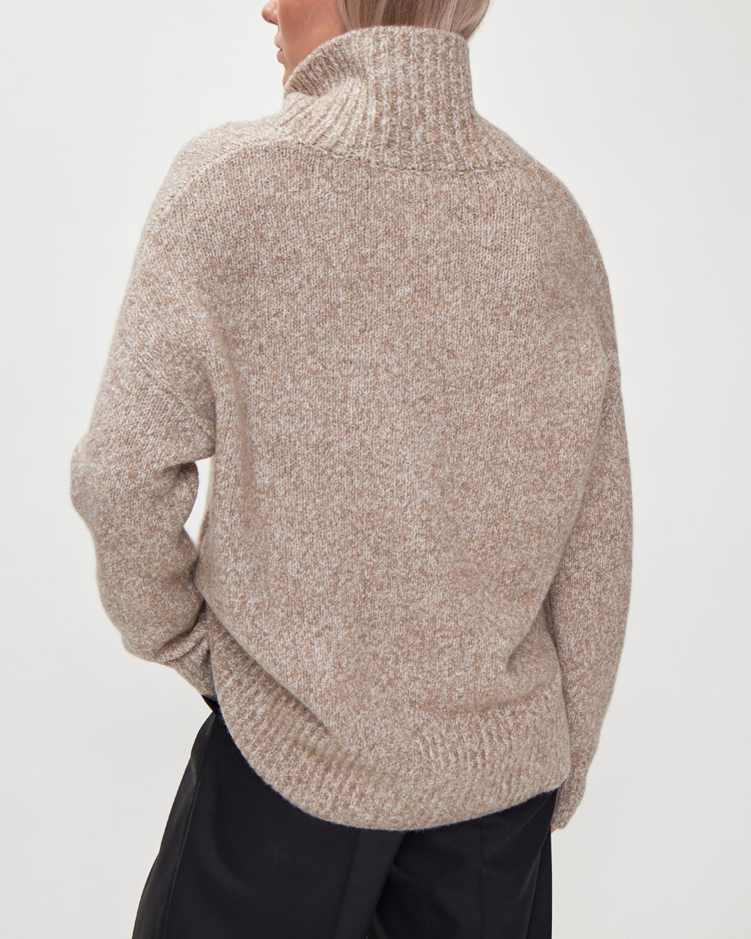 Купить Свитер LISA YANG