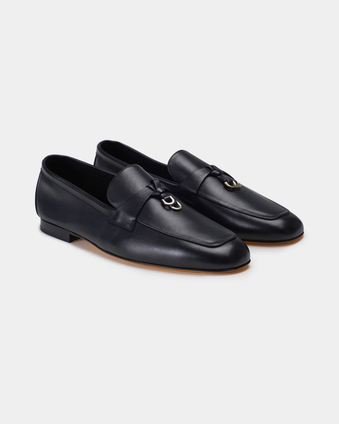 Купить Туфли DOUCALS