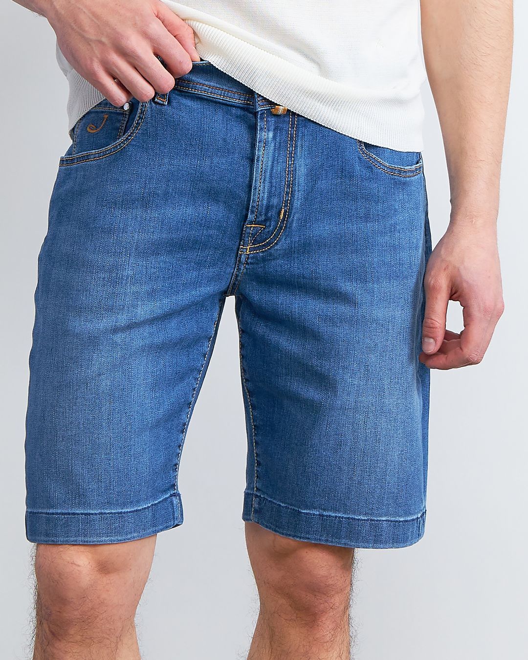 Купить Шорты JACOB COHEN