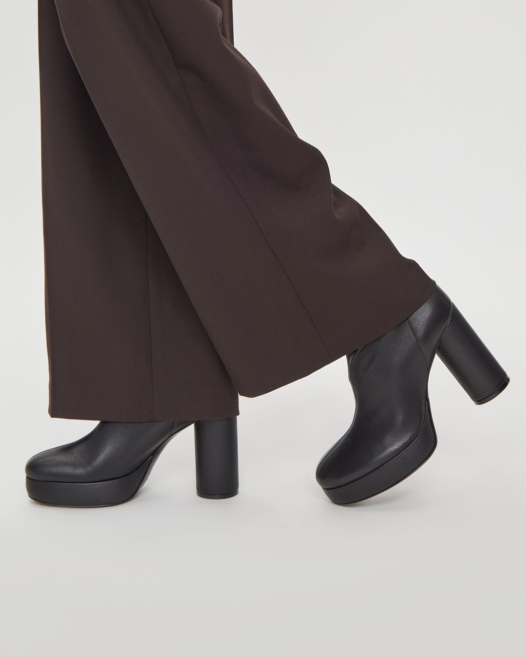 Купить Ботильоны VIC MATIE