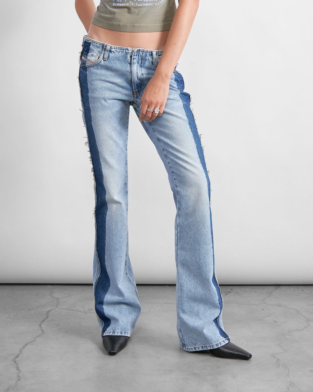 Купить Джинсы DIESEL