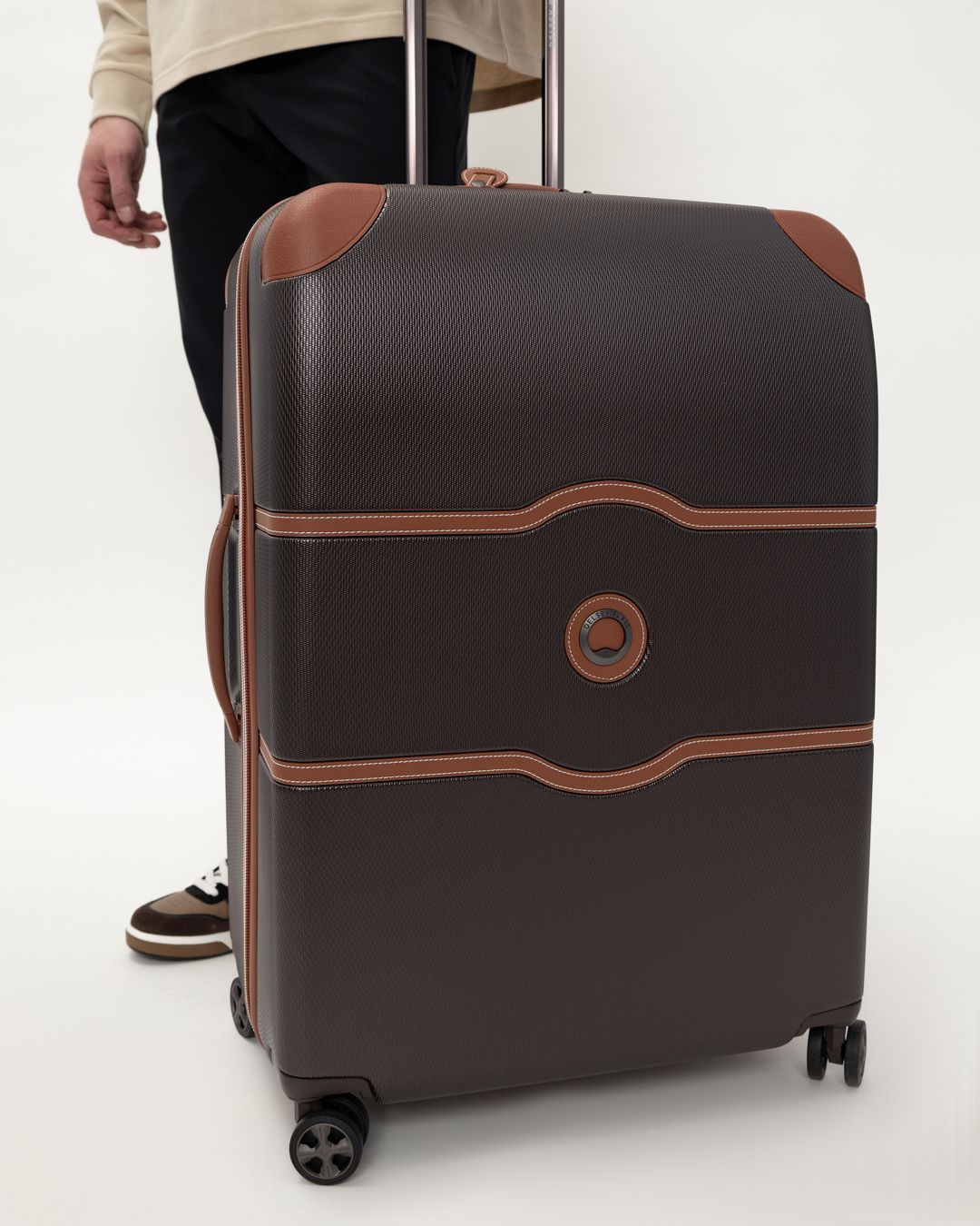 Купить Чемодан DELSEY