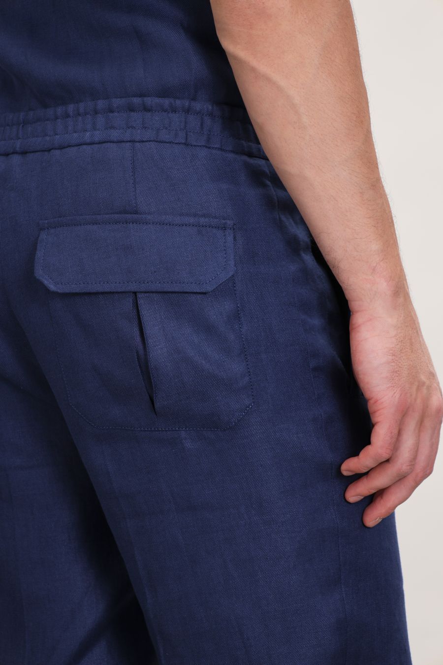 Купить Шорты CORNELIANI