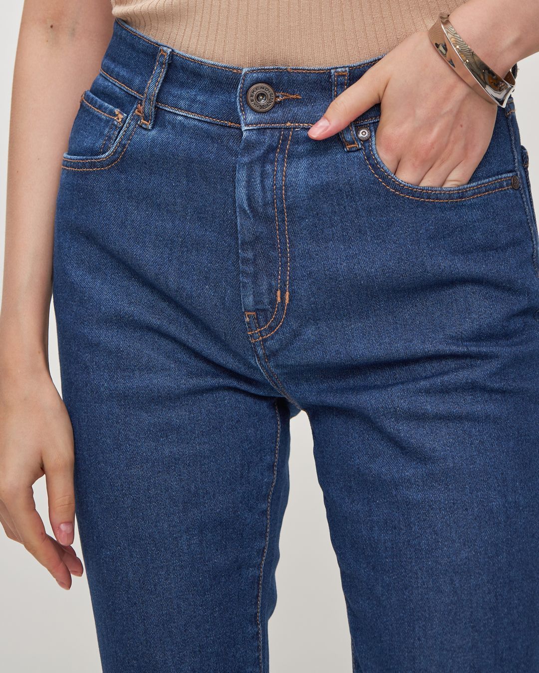 Купить Джинсы WEEKEND MAX MARA