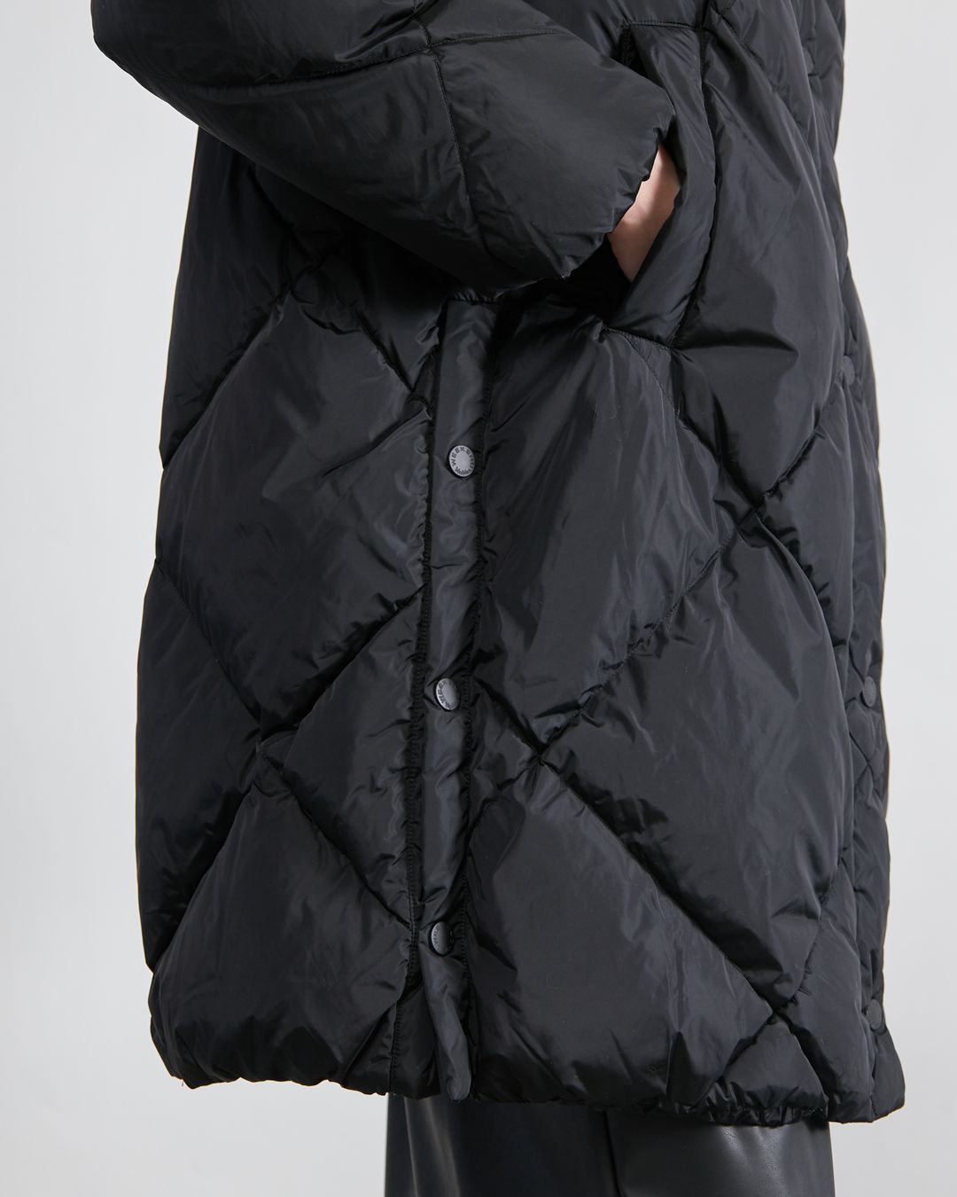 Купить Пуховик WEEKEND MAX MARA