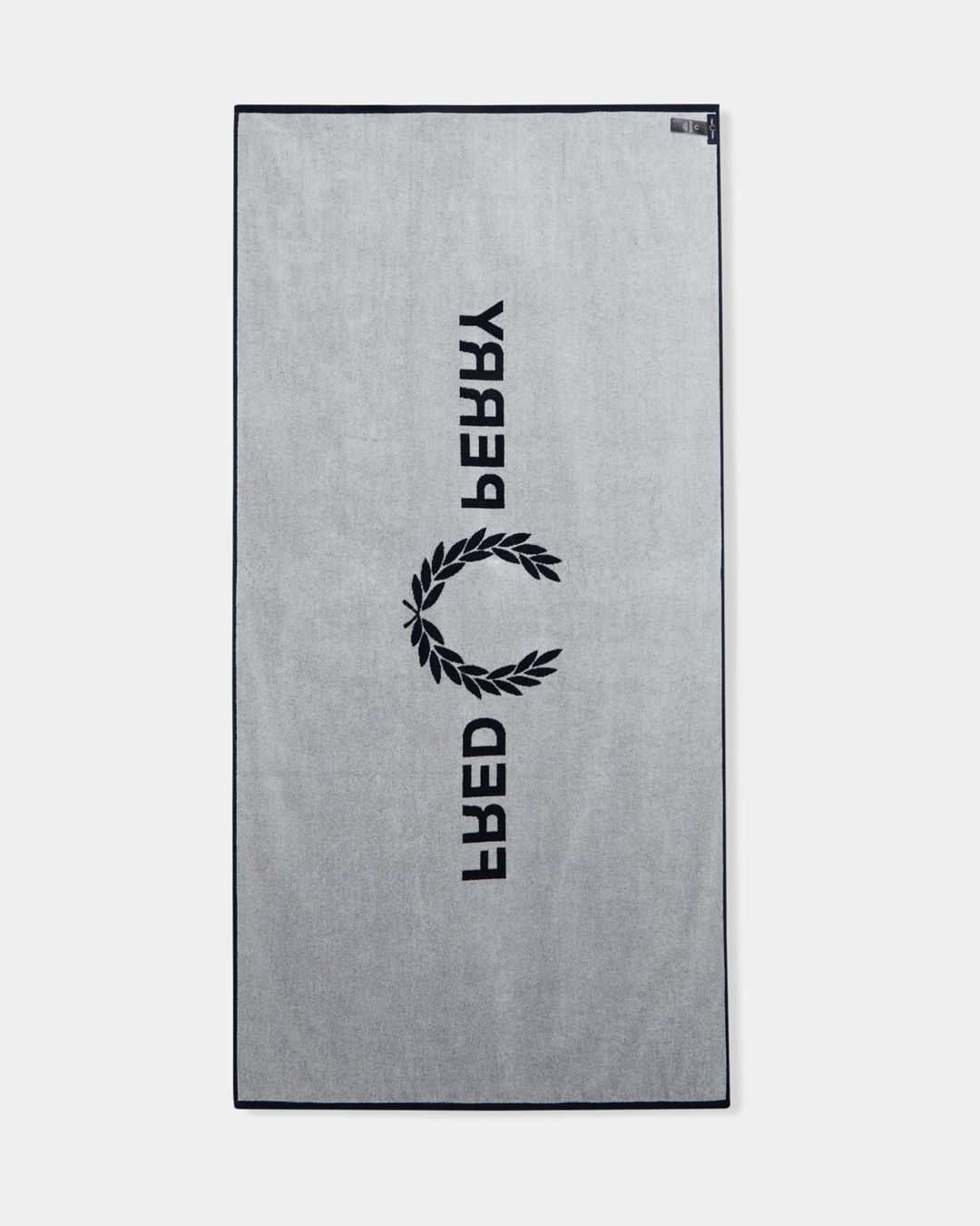 Купить Полотенце FRED PERRY