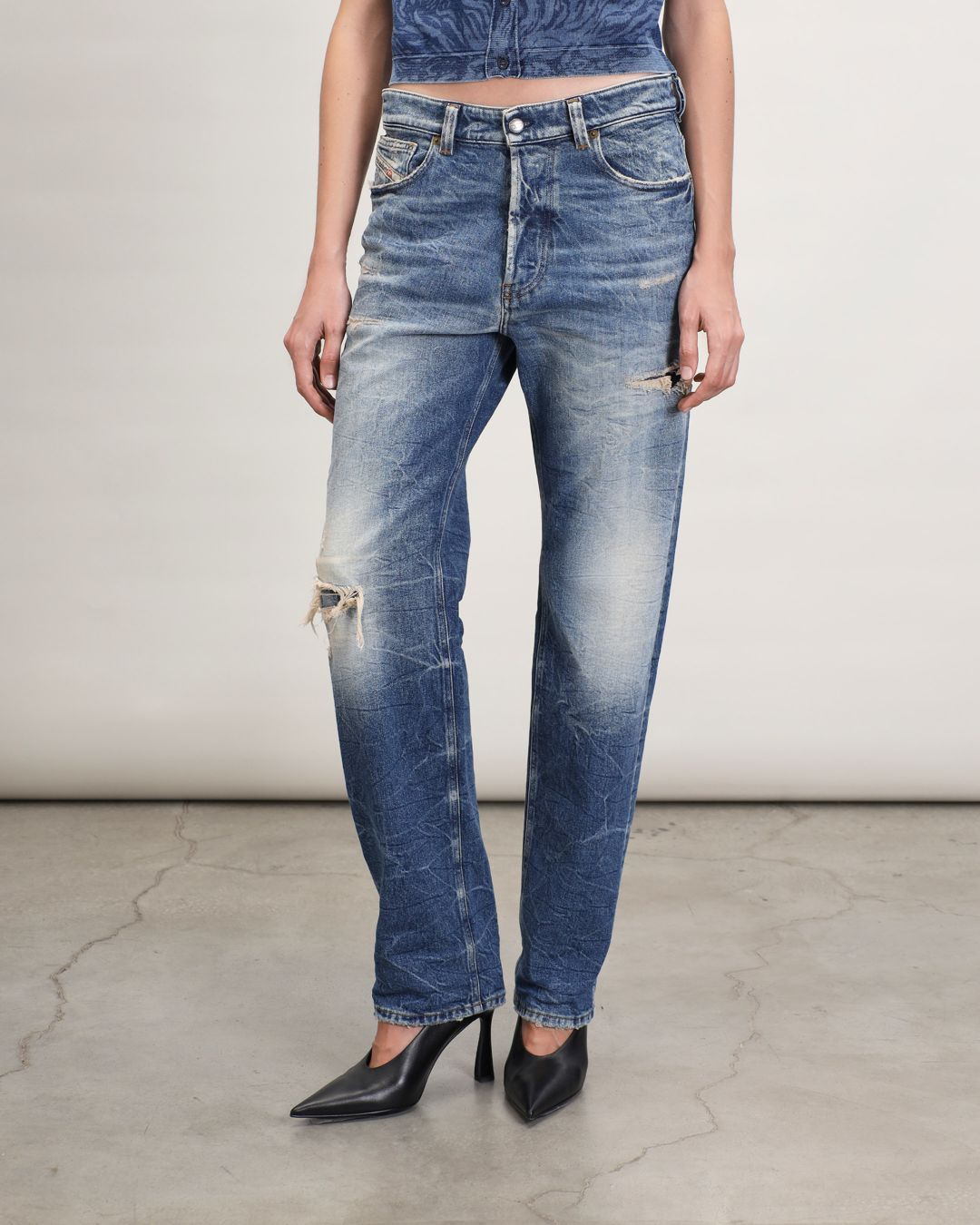 Купить Джинсы DIESEL