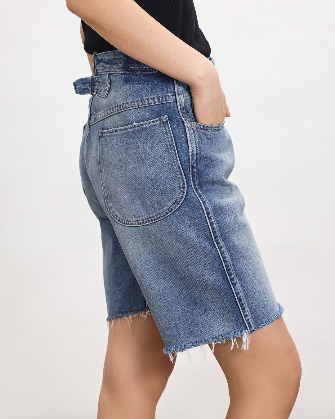 Купить Шорты MAISON MARGIELA