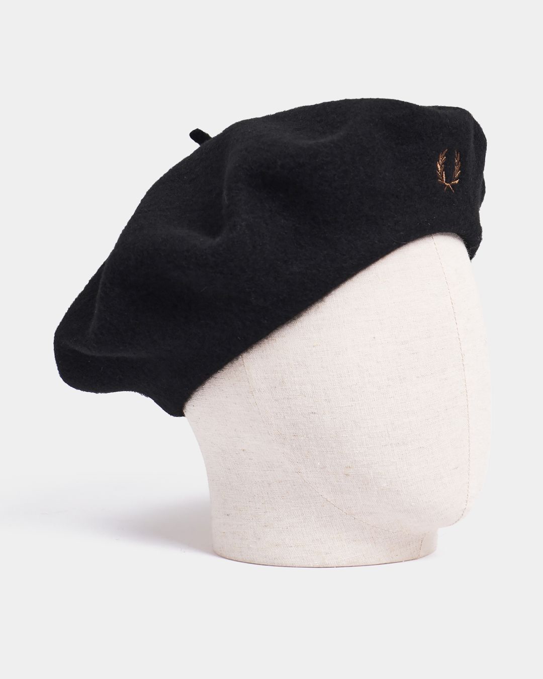 Купить Берет FRED PERRY