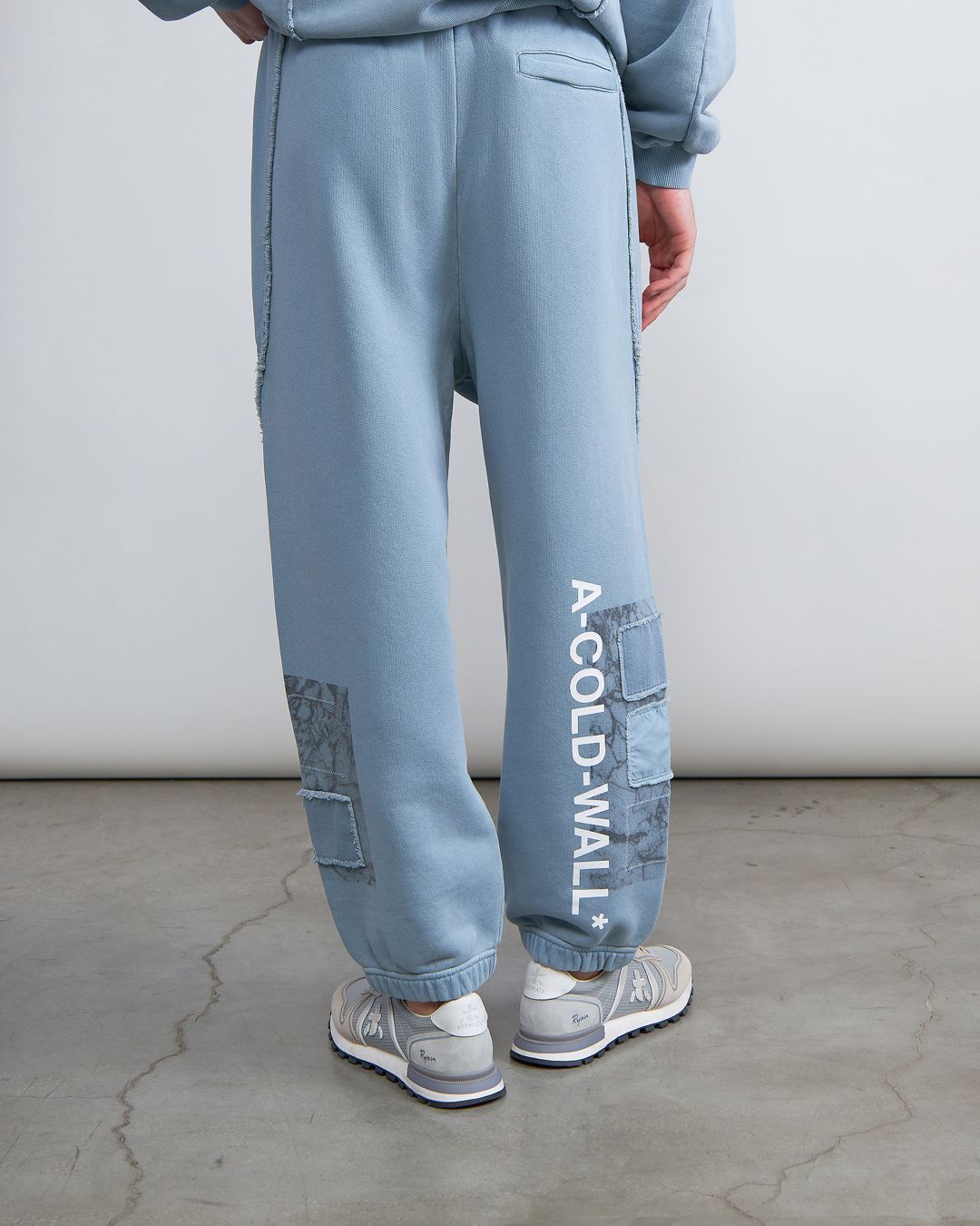 Купить Брюки A COLD WALL MEN