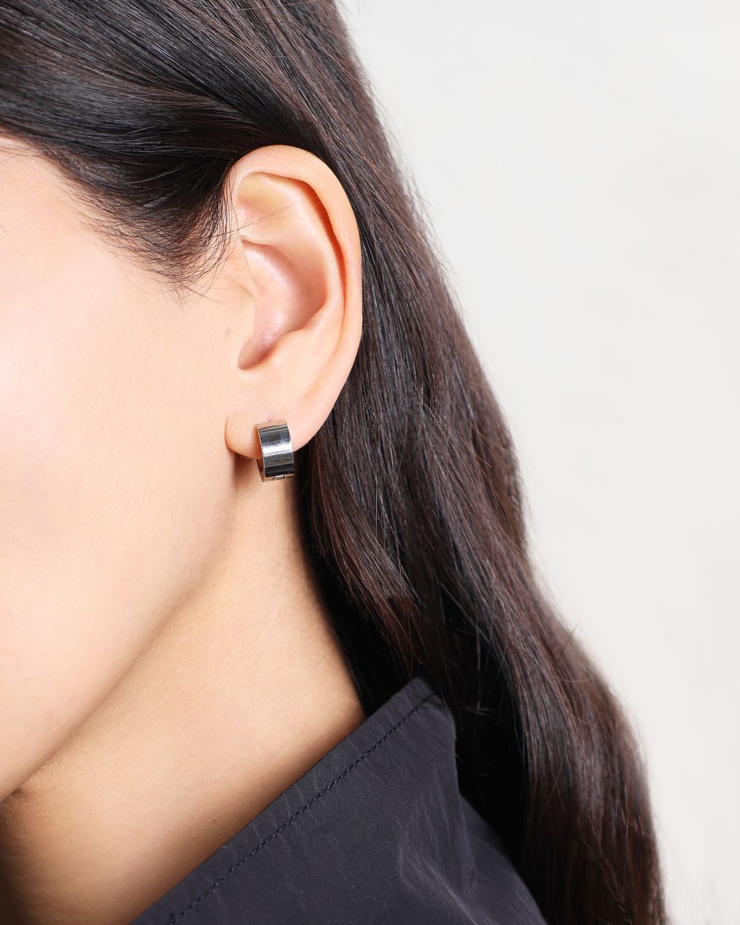 Купить Серьги OMUT