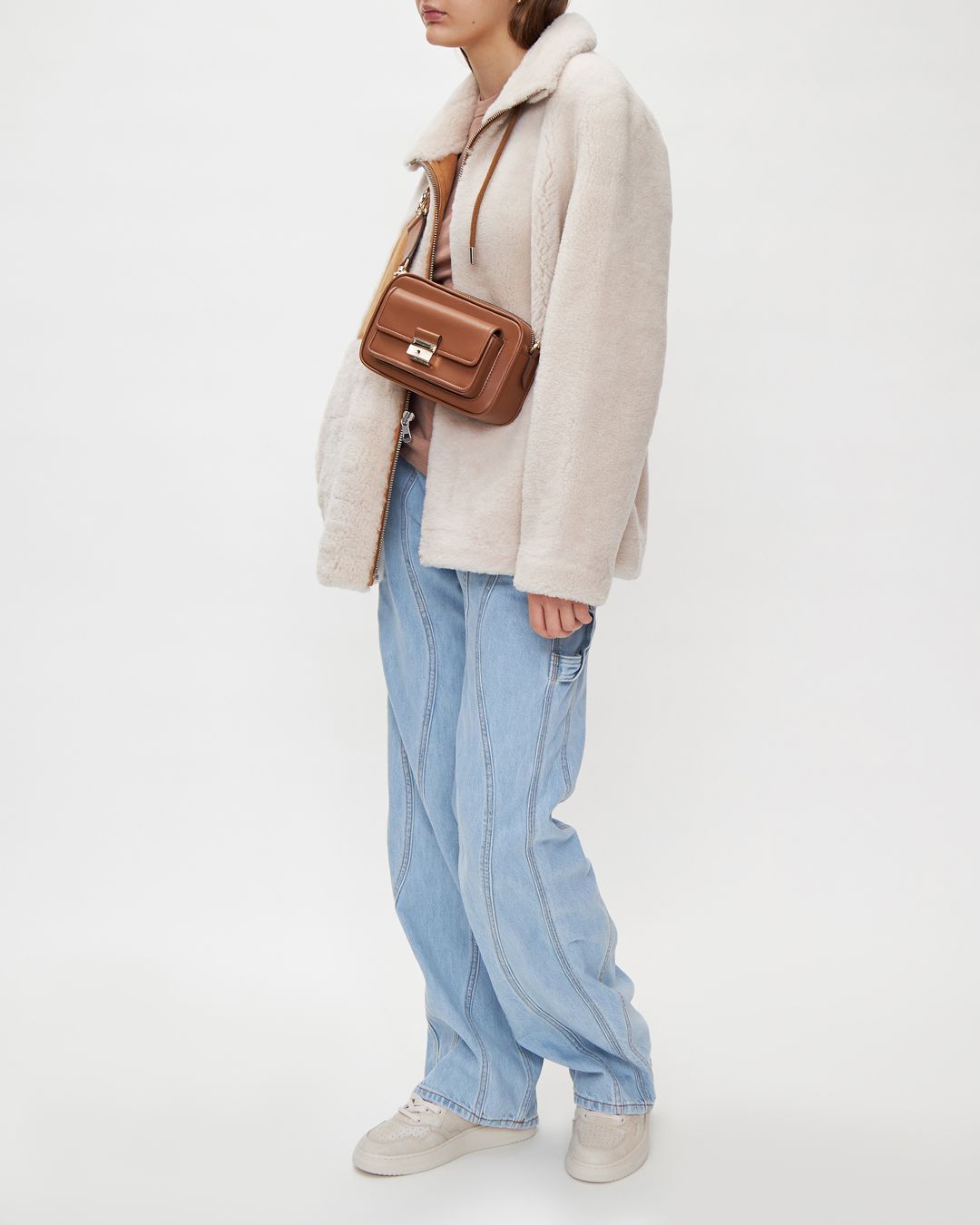 Купить Джинсы HAIKURE