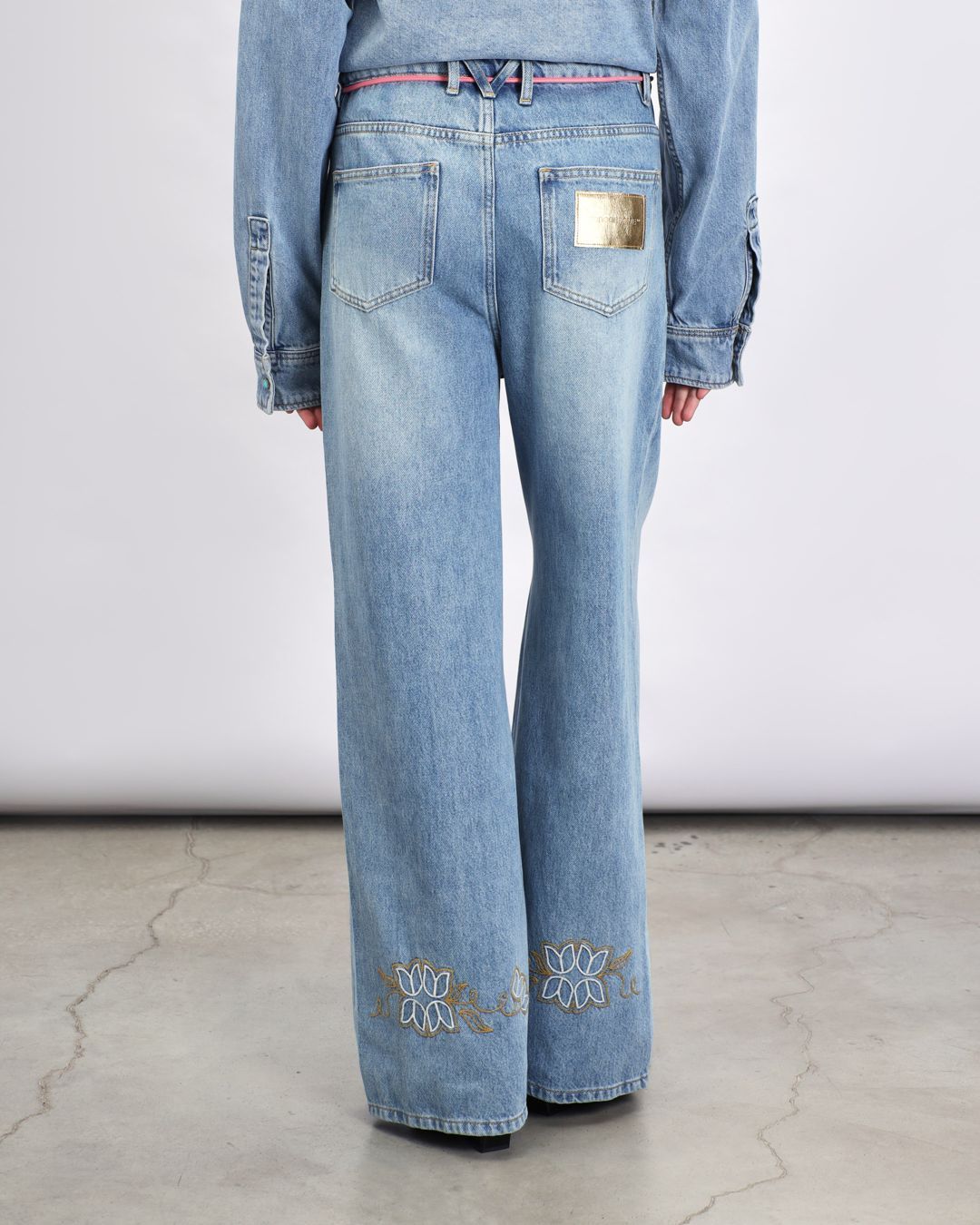 Купить Джинсы MONOCHROME