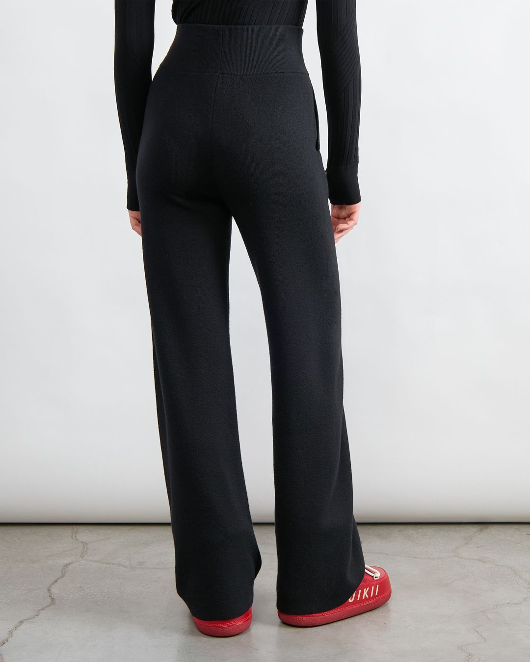 Купить Брюки PERFECT MOMENT