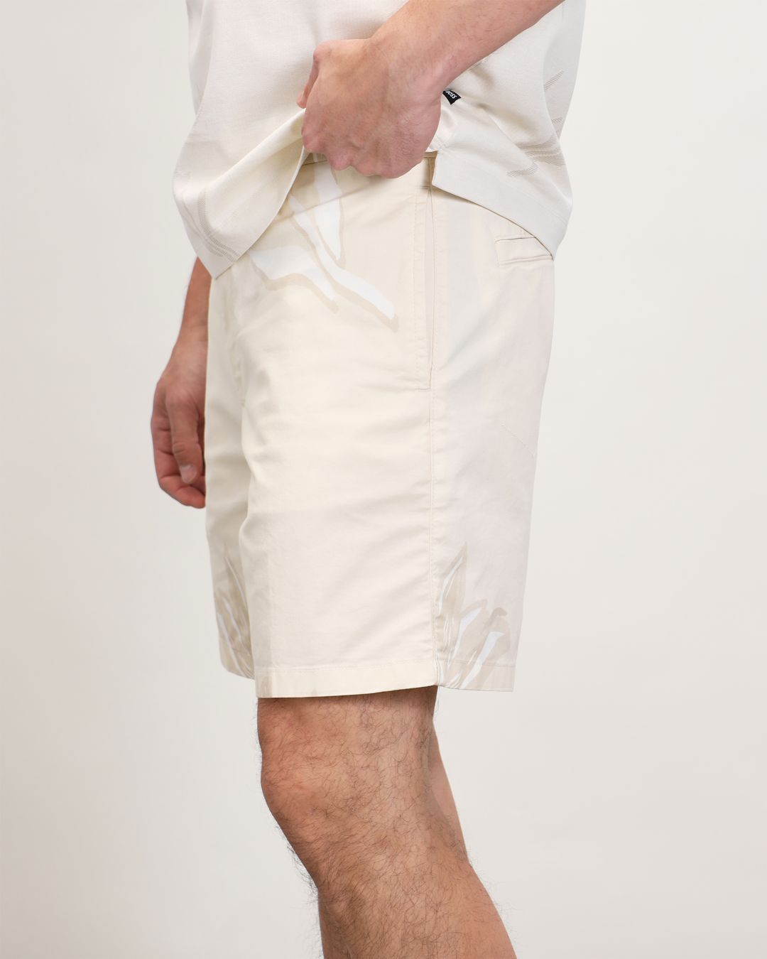 Купить Шорты HUGO BOSS