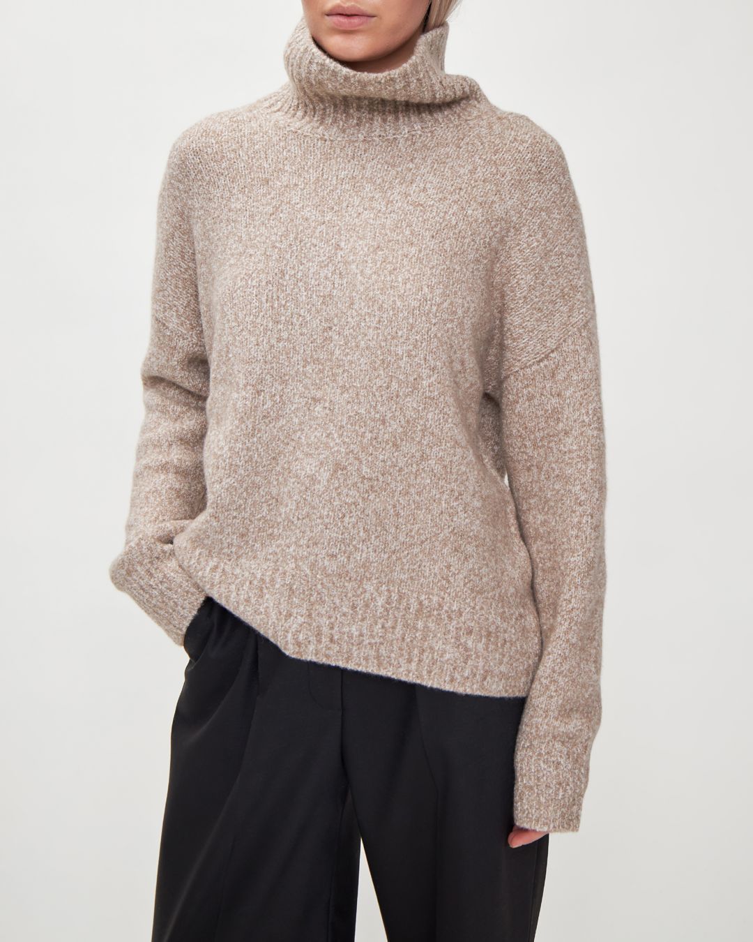 Купить Свитер LISA YANG