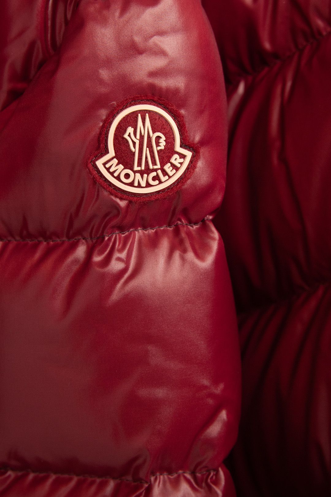 Купить Пуховик MONCLER