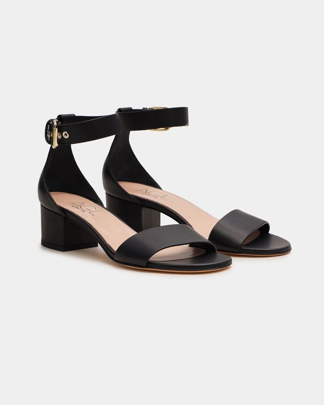 Купить Туфли AGL