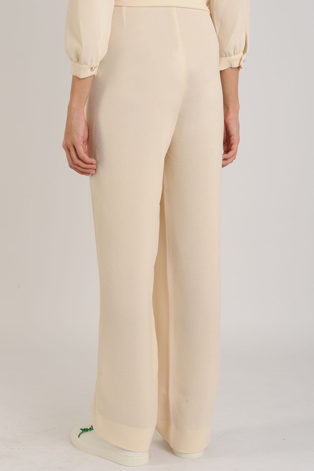 Купить Брюки ESSENTIEL