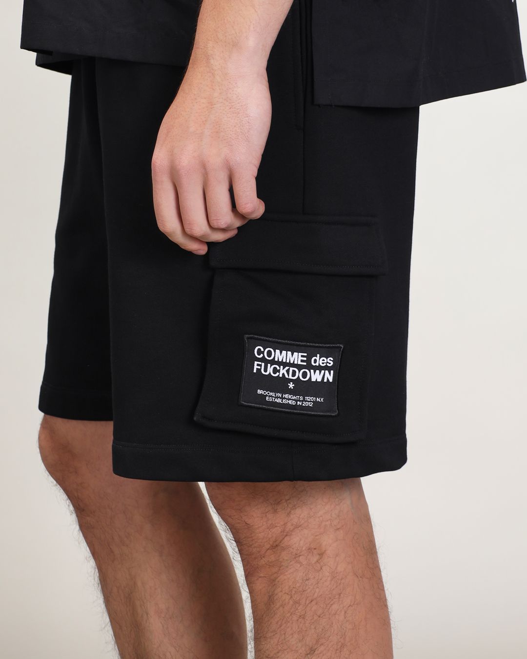 Купить Шорты COMME DES FUCKDOWN MEN