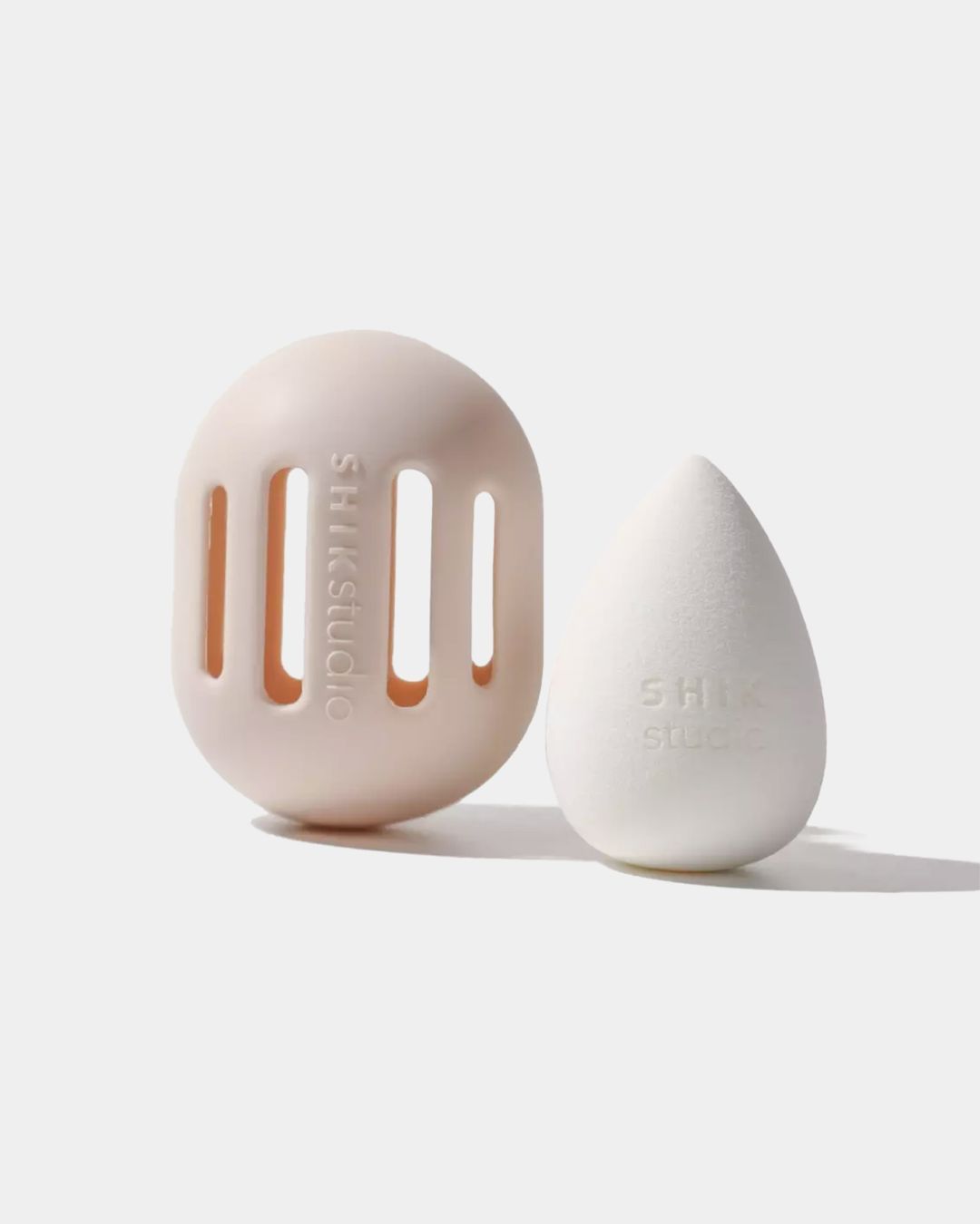 Купить Кейс силиконовый под спонжи пудровый SHIK