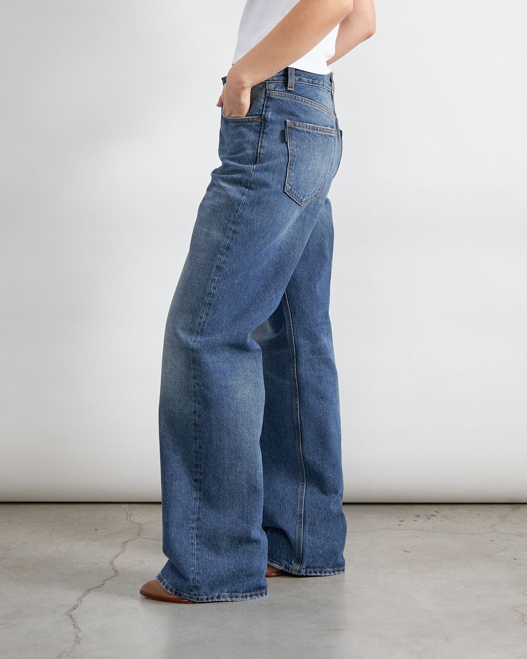 Купить Джинсы HAIKURE