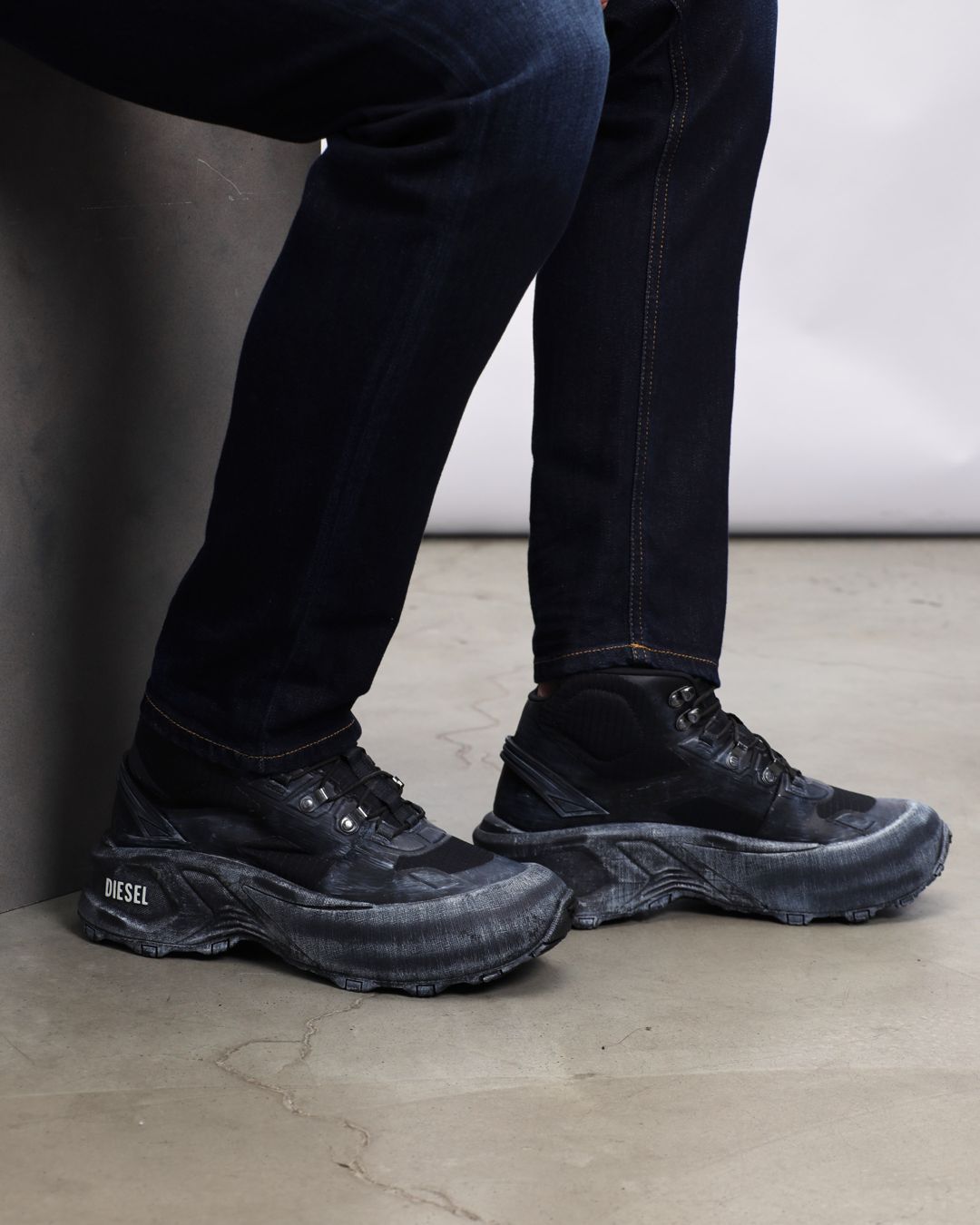 Купить Кроссовки DIESEL