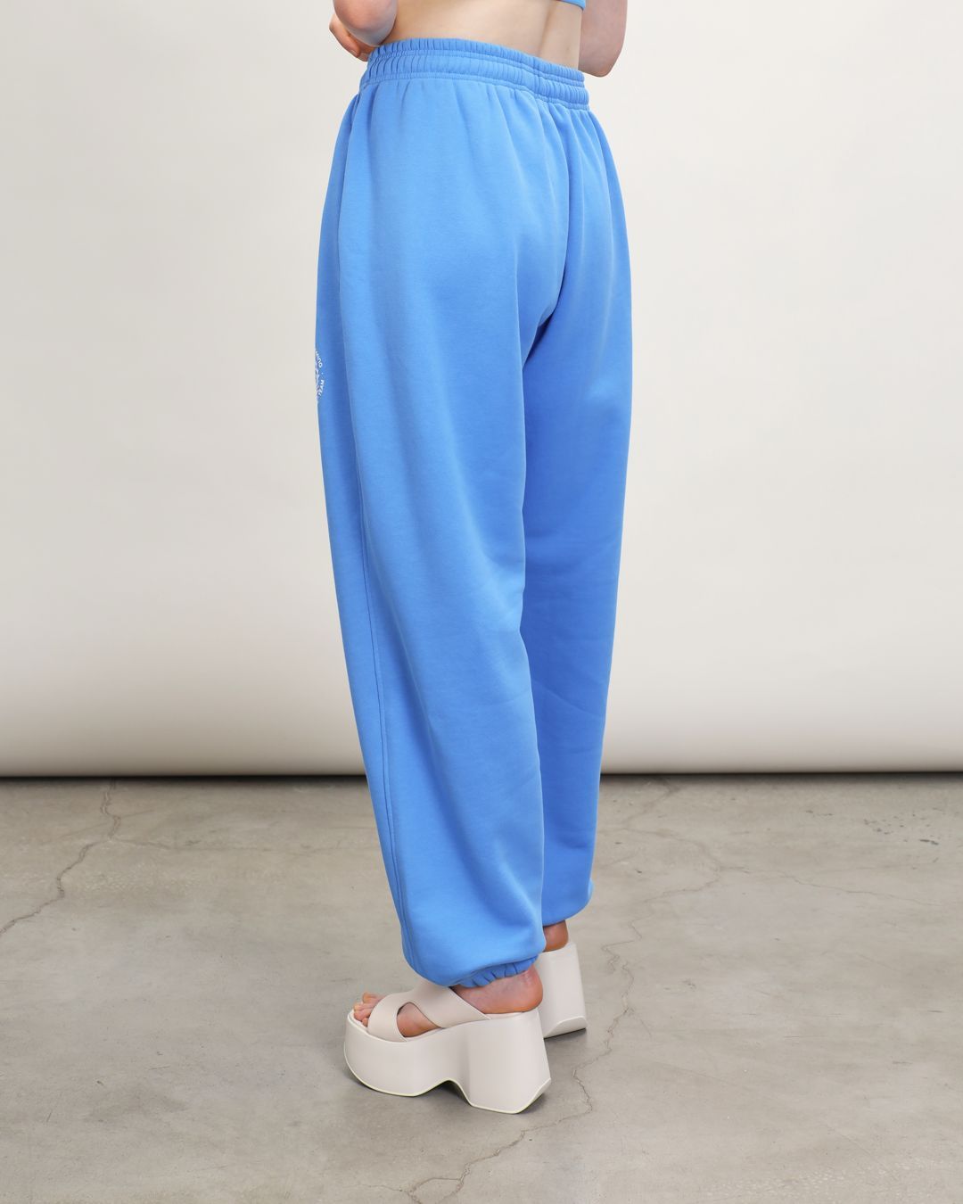 Купить Брюки MONOCHROME