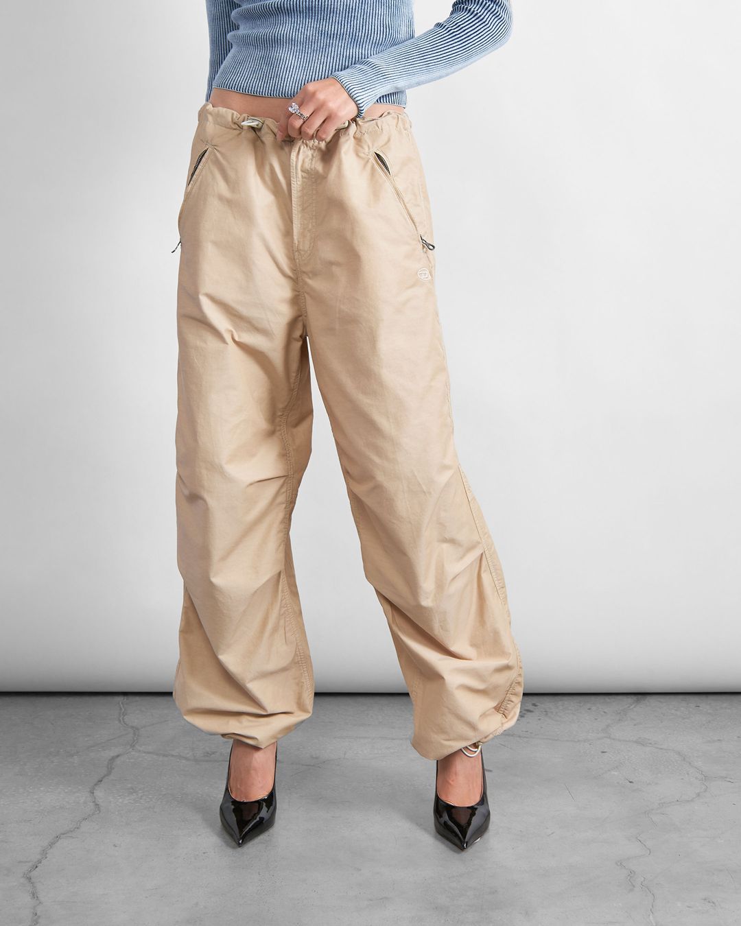 Купить Брюки DIESEL