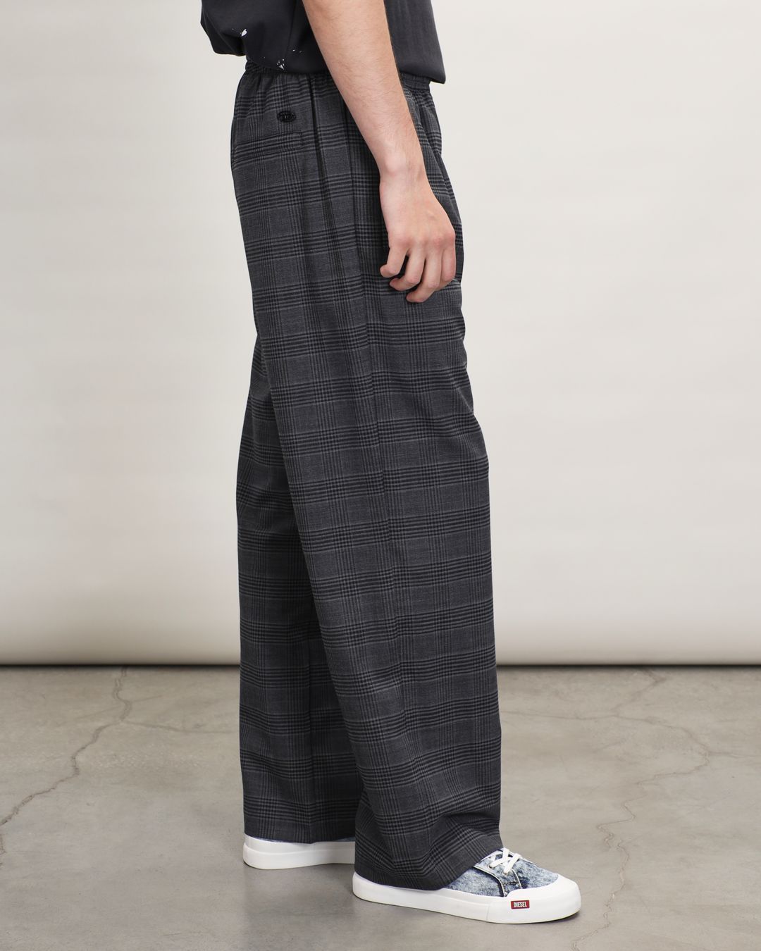 Купить Брюки DIESEL