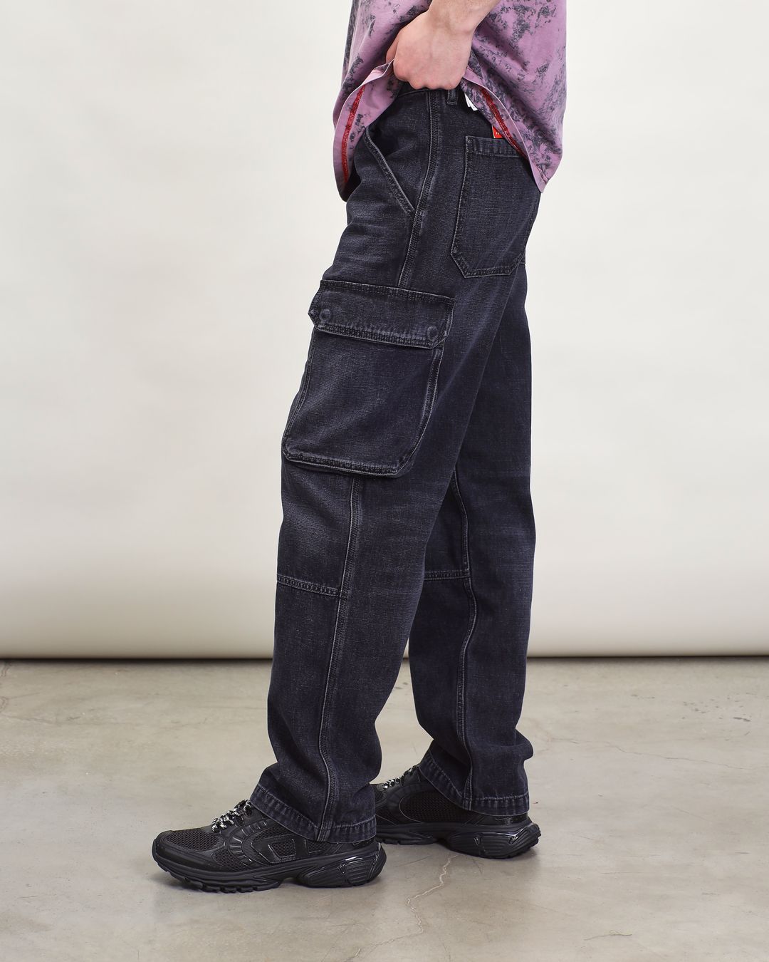 Купить Джинсы DIESEL